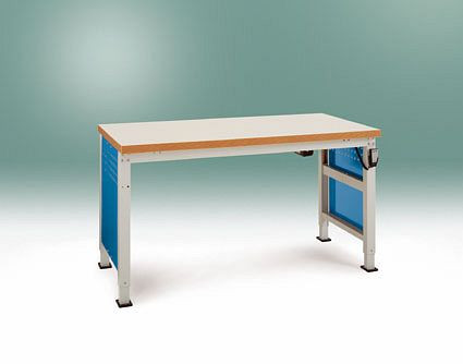 Manuflex Seitenblende für PROFI Spezial und Ergo Werkbänke, BxH 492 x 624 mm, für Tischtiefe 700 mm, Rotorange, ZB3335.2001