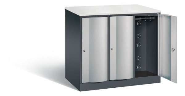 C+P XL-Schließfachschrank Resisto, H1077xB1148xT640mm, Farbe: Schwarzgrau / Weißaluminium, 8271-373 S10036