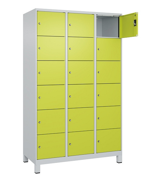 C+P Schließfachschrank Evolo PLUS, mit Füßen, 18 Fächer, 1950x1200x500mm, 7035/1108060 RDS Clowngrün, 049010-326 S10015