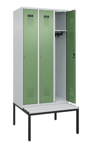 C+P Spind Evolo PLUS, 3 Abteile, 2120x900x815mm, 7035/6011, Haken 3, Zylinderschloss, Sitzfläche Kunststoff, Sitzbank, 0490507-30 S10091