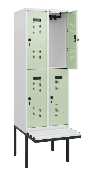 C+P Doppelstock-Spind Evolo PLUS, Bank, 4 Fächer, 1950x600x815mm, 9016/6019, Drehriegel, Sitzfläche Kunststoff, 0493405-20 S10118