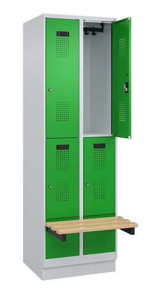 C+P Doppelstock-Spind Evolo PLUS, Bank, 4 Fächer, 1950x600x815mm, 7035/6037, Zylinderschloss, Sitzfläche Buche-Hartholz, mit Sockel, 049340-20 S10038