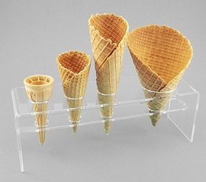 GEPPETTO Waffelhalter für verschiedene Waffelgrößen, aus klaren Plexiglas, 88190