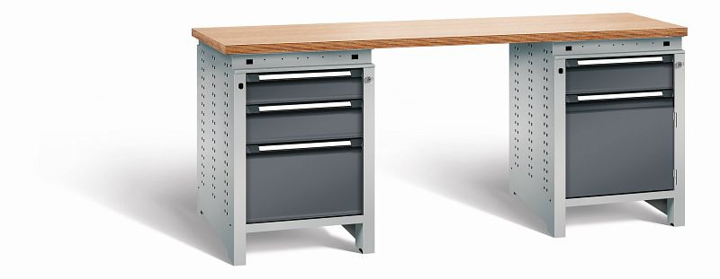 Otto Kind Werkbank Serie function Typ 303, Multiplexplatte 40 mm, bündig, 2x Unterbau + mittleres Feld, Gehäuse RAL 9006, Front RAL 7016, 07235814S