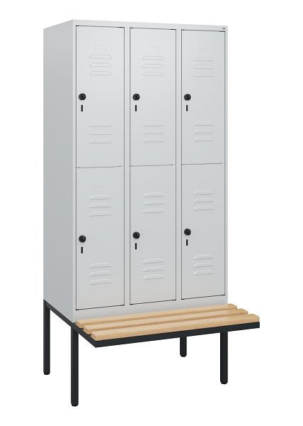 C+P Doppelstöckiger Spind Classic PLUS, 3 Abteile, 1950x900x815mm, 7035/7035, Drehriegel, Sitzleisten aus Buche, schwebende Sitzfläche, 0803405-30 S10009