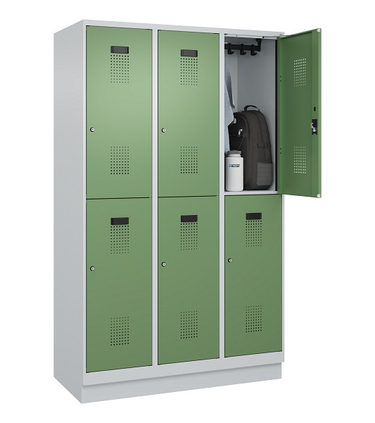 C+P Doppelstöckiger Spind Evolo PLUS, mit Sockel, 6 Fächer, 1950x1200x500mm, 703, Frontfarbe RAL 6011 Resedagrün, Zylinderschloss, 049320-32 S10037