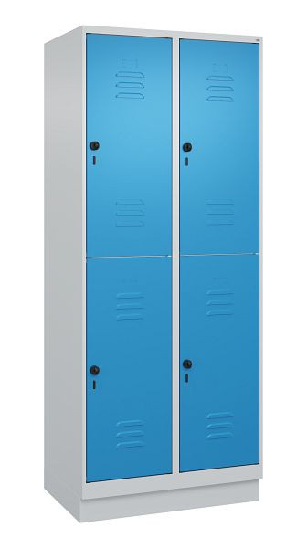C+P Doppelstöckiger Spind Classic PLUS, Sockel, 2 Abteile, 1950x800x500mm, 7035/5012, 080320-22 S10004