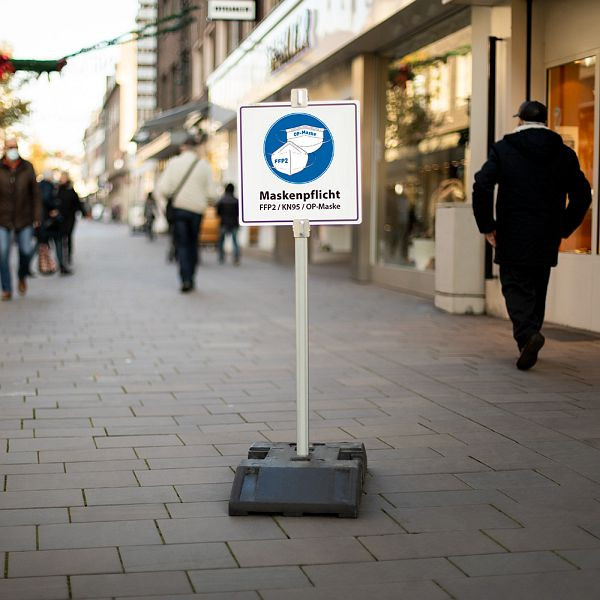 VKF Renzel Hinweisaufsteller / Infoschild „Maskenpflicht - FFP2, KN95, OP-Masken“, 440 x 880 x 1.300 mm (BxTxH) 1.300 mm, 14.0059.1905