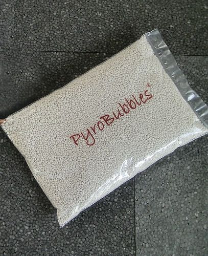 DENIOS Pyrobubbles, 50 Füllkissen à 0,7 l PE-Beutel, VG II, Kunststoffbehälter, VE: 50 Stück, 265740