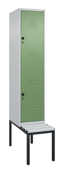 C+P Doppelstöckiger Spind Classic PLUS, Bank, 2120x400x815mm, 7035/6011, Drehriegel, mit untergebauter Sitzbank, 0803507-12 S10111