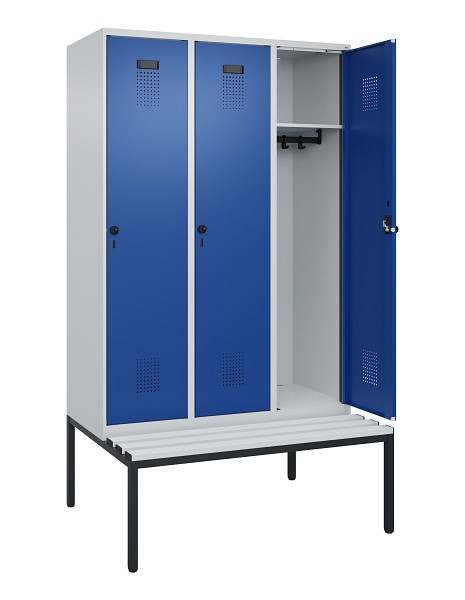 C+P Spind Evolo PLUS, 3 Abteile, 2120x1200x815mm, 7035/5010, Haken 4, Drehriegel, Sitzfläche Kunststoff, Sitzbank, 0490507-32 S10060