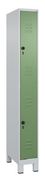 C+P Doppelstöckiger Spind Classic PLUS, Füße, 1950x250x500mm, 7035/6011, 080310-19 S10006