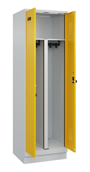 C+P PSA Schwarz-Weiß-Spind Evolo PLUS, mit Sockel, 2 Abteile, 1950x600x500mm, 70, RAL 1023 Verkehrsgelb, Drehriegel, 049022-20P S10001
