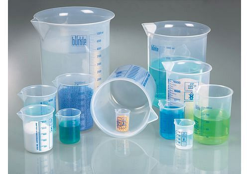 DENIOS Griffinbecher aus PP, Laborbecher mit aufgedruckter Volumenskala, 2000 ml, VE: 6 Stück, 281797