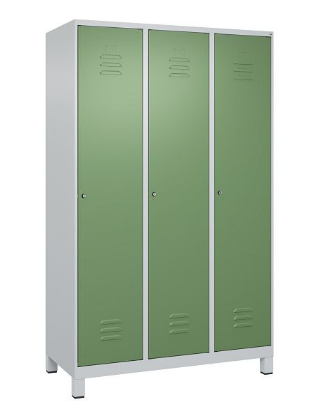 C+P Umkleidespind Classic PLUS, Füße, 3 Abteile, 1950x1200x500mm, 7035/6011, Zylinderschlösser, 080010-32 S10021