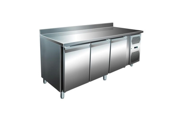 A&S Polarny VIP Kühltisch mit 3 Türen und Aufkantung -2 bis +8°C 1.795x700x960 mm, KT3A-VIP
