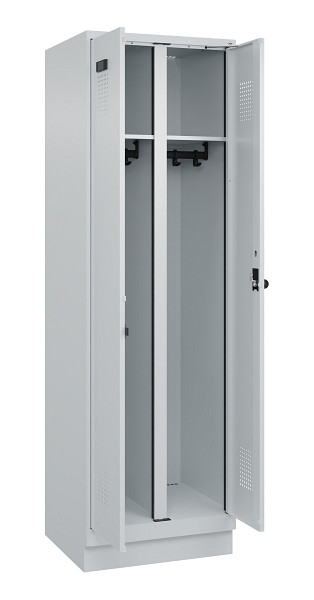 C+P Schwarz-Weiß-Spind Evolo PLUS, mit Sockel, 2 Abteile, 1950x600x500mm, 7035/7, Frontfarbe RAL 7035 Lichtgrau, Drehriegel, 049022-20 S10013