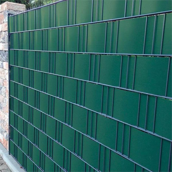 NOOR Sichtschutzstreifen PVC 0,19 x 2,55m Zaunblende Hart Farbe: grün RAL6005, 155ZEASYD6005