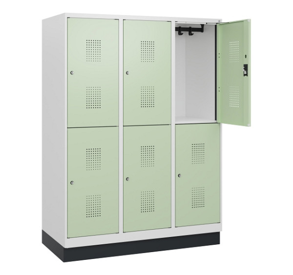 C+P Doppelstöckiger Spind Evolo PLUS, Sockel, 6 Fächer, 1630x1200x500mm, 9016/60, Zylinderschloss, 0493205-32 S10050