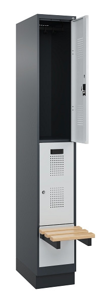 C+P Doppelstock-Spind Evolo PLUS, Bank, 2 Fächer, 1950x300x815mm, 7016/7035, Zylinderschloss, Sitzfläche Buche-Hartholz, mit Sockel, 049340-10 S10044