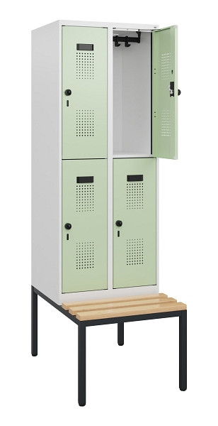 C+P Doppelstöckiger Spind Evolo PLUS, Bank, 4 Fächer, 1950x600x815mm, 9016/6019, Drehriegel, Sitzfläche Buche-Hartholz, Sitzbank, 0493505-20 S10021