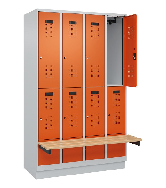 C+P Doppelstock-Spind Evolo PLUS, Bank, 8 Fächer, 1950x1200x815mm, 7035/2004, Zylinderschloss, Sitzfläche Buche-Hartholz, mit Sockel, 049340-40 S10029