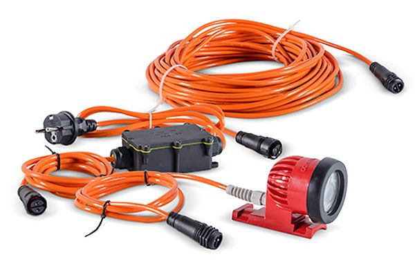 Contracor LED-Strahlerlampe ABL, 800 Lumen, mit Lampe mit Steckverbinder, AC/DC Transformator, 20m Verlängerungskabel mit Steckverbindern, 29004100