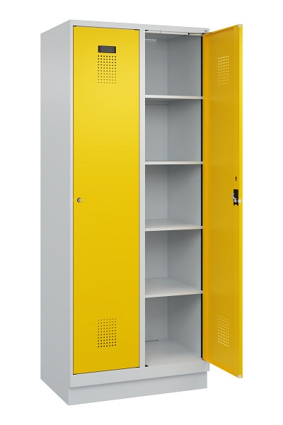C+P Wäsche-Spind Evolo PLUS, mit Sockel, 2 Abteile, 1950x800x500mm, 7035/1023, Verschluss Zylinderschloss, Ablageböden 8, 049020-22B S10028