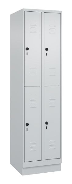 C+P Doppelstöckiger Spind Classic PLUS, Sockel, 2 Abteile, 1950x500x500mm, 7035/7035, 080320-29 S10009