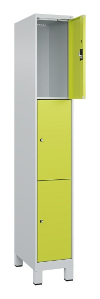 C+P Schließfachschrank Evolo PLUS, mit Füßen, 3 Fächer, 1950x300x500mm, 7035/00, Frontfarbe 1108060 RDS Clowngrün, 049010-103 S10015