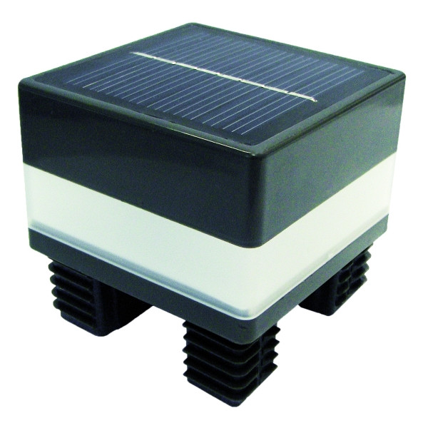 T&J GOTLAND-Serie WPC-Steckzaunsystem, LED-Solarpfostenkappe, 68 x 68 mm, 44858