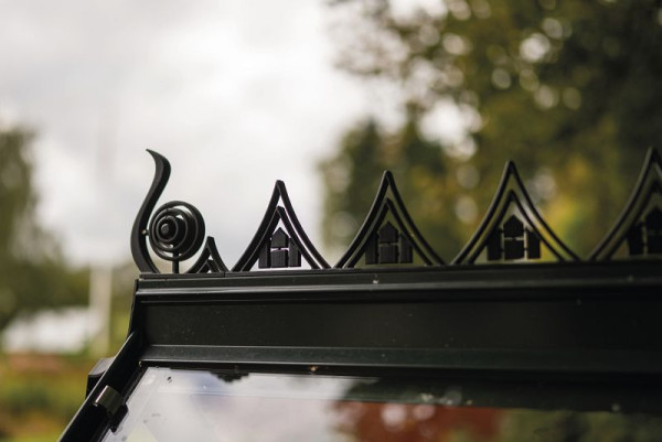 Halls Dachfirstverzierung - ICON 8, 11.2 m², HR01963