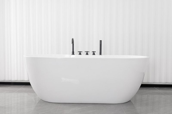 Sanotechnik ARUBA BLACK Acryl Freistehende Badewanne 170x75x58cm weiß, Armatur in schwarz, G9041