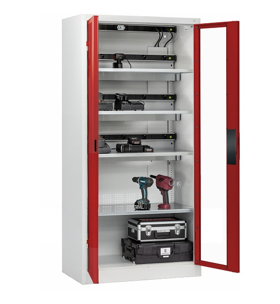 C+P Akkuladeschrank Serie 89, H1950xB930xT500mm, 7035/3003,1 Elektroboden, 3 Einlegeböden, Masterleiste, 8921-055E3 S10051
