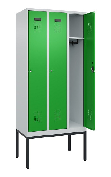 C+P Spind Evolo PLUS, Gestell, 3 Abteile, 2120x900x500mm, 7035/6037, Verschluss Zylinderschloss, Ablageböden 3, 0490307-30 S10038