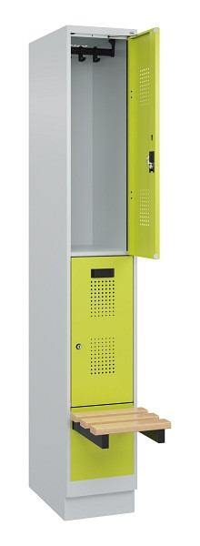 C+P Doppelstock-Spind Evolo PLUS, Bank, 2 Fächer, 1950x300x815mm, 7035/0024, Zylinderschloss, Sitzfläche Buche-Hartholz, mit Sockel, 049340-10 S10042