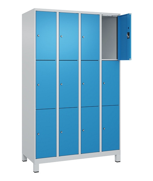C+P Schließfachschrank Evolo PLUS, mit Füßen, 12 Fächer, 1950x1200x500mm, 7035/5012 Lichtblau, Abteile 4, Abteilbreite 300 mm, 049010-403 S10007