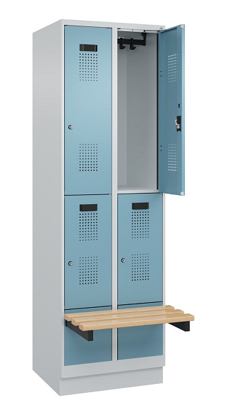 C+P Doppelstock-Spind Evolo PLUS, Bank, 4 Fächer, 1950x600x815mm, 7035/0010, Zylinderschloss, Sitzfläche Buche-Hartholz, mit Sockel, 049340-20 S10036