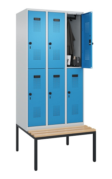 C+P Doppelstock-Spind Evolo PLUS, Bank, 6 Fächer, 2120x900x815mm, 7035/5012, Drehriegel, Sitzfläche Buche-Hartholz, Sitzbank, 0493507-30 S10007