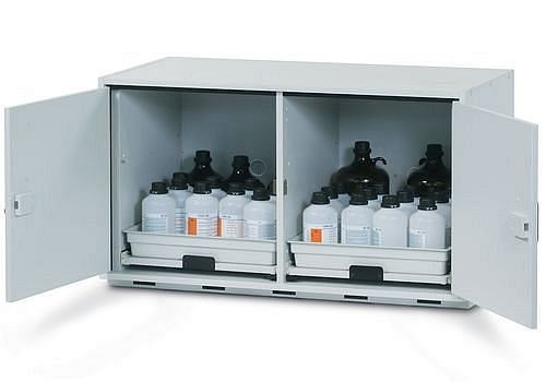asecos Säuren- und Laugenunterbauschrank SL 112, Höhe 600 mm, 2 Tablarauszüge, 2-flüglige Tür, 30619-001-30620