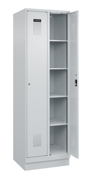 C+P Wäsche-Spind Evolo PLUS, mit Sockel, 2 Abteile, 1950x600x500mm, 7035/7035, Verschluss Zylinderschloss, Ablageböden 8, 049020-20B S10040