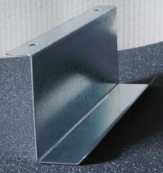 KLW Kabelkanal 100 x 105 x 2000 mm H x T x L aus gekantetem Stahlblech, 07/PC-KK-02-2000