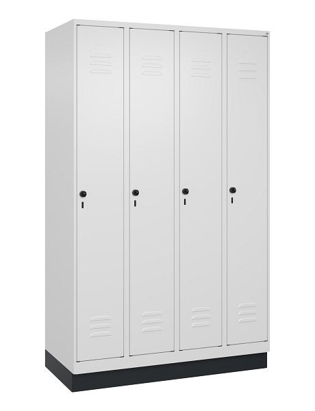 C+P Umkleidespind Classic PLUS mit Mitteltrennwand, Sockel, 4 Abteile, 1950x1200x500mm, 9016/9016, Drehriegel, 080020-40F S10014