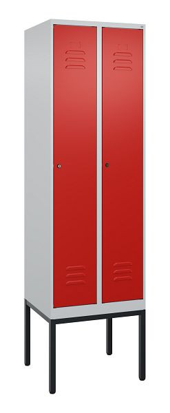 C+P Umkleidespind Classic PLUS mit Mitteltrennwand, Gestell, 2 Abteile, 2120x600x500mm, 7035/3020, Zylinderschlösser, 0800307-20F S10017