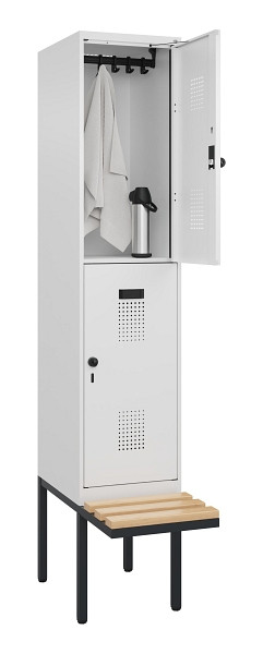 C+P Doppelstock-Spind Evolo PLUS, Bank, 2 Fächer, 2120x400x815mm, 9016/9016, Drehriegel, Sitzfläche Buche-Hartholz, 0493407-12 S10020