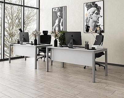 Mades Schreibtisch Tetra, 160 x 80 x 75 cm, grau Dekor/silber RAL 9006 inkl. Kabelkanal, 152.FRN.51.16.160.12