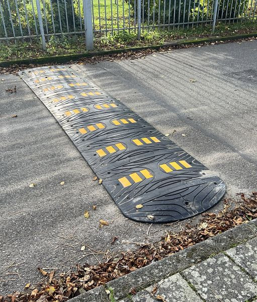Ri-Traffic Temposchwelle für LKWs, Höhe 5 cm, set 606 cm, DRH-606