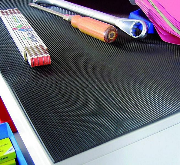 PAVOY Riffelgummimatte für Schrankbreite 1500 mm, 30300-Z45-004