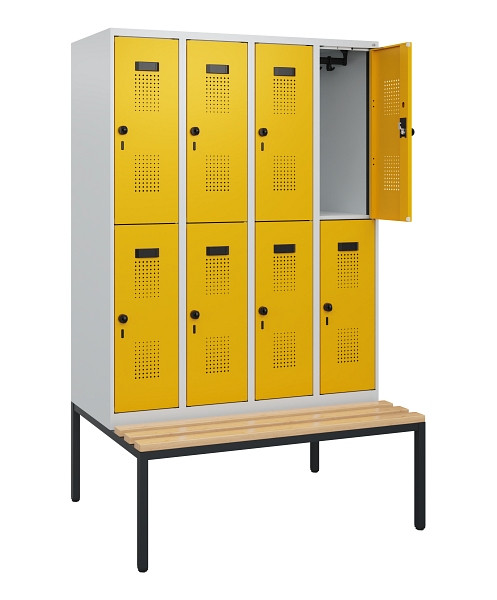 C+P Doppelstöckiger Spind Evolo PLUS, Bank, 8 Fächer, 1950x1200x815mm, 7035/1004, Drehriegel, Sitzfläche Buche-Hartholz, Sitzbank, 0493505-40 S10000