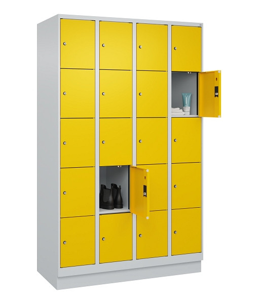 C+P Schließfachschrank Evolo PLUS, mit Sockel, 20 Fächer, 1950x1200x500mm, 7035/1023 Verkehrsgelb, 049020-405 S10001